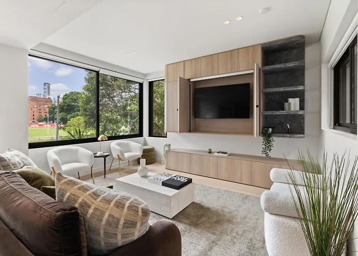 Luxurious Parkside 4Br Terrace House W/Garage